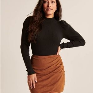 Abercrombie and Fitch puff sleeve bodysuit